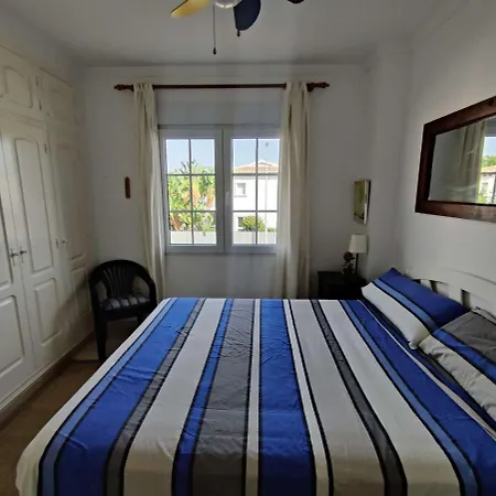 Isabel Apartmento شقة *